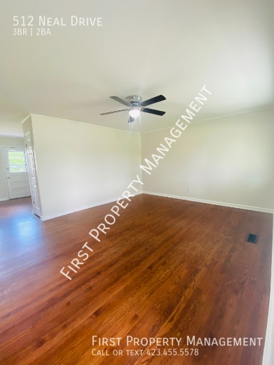 Photo - 512 Neal Dr