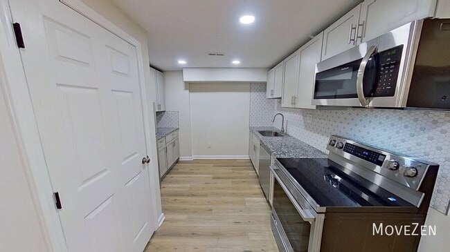 Photo - 7 Ratcale Ln Unit A