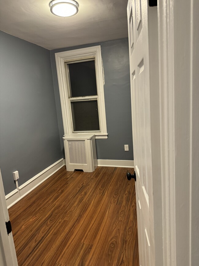 Photo - 6527 Guyer Ave