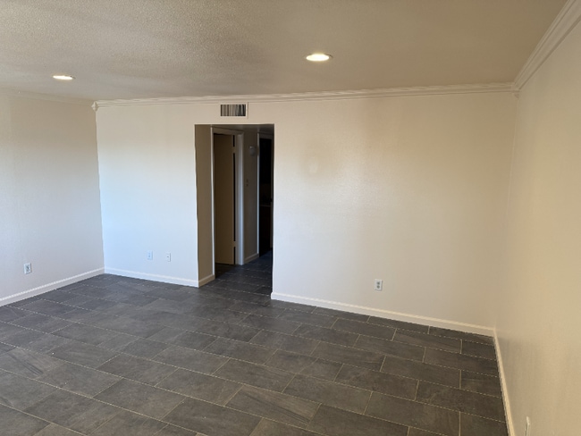 Photo - 2803 S 1st Ave