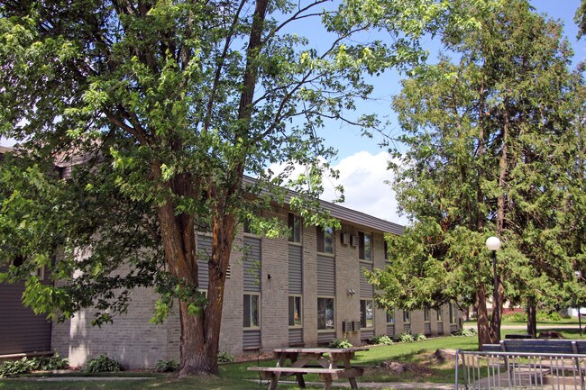 Cedar Street Complex