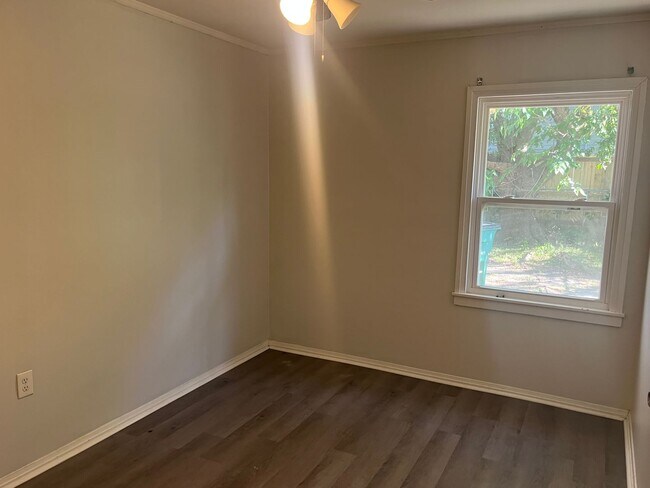 Photo - 2 Bed, 1 Bath House