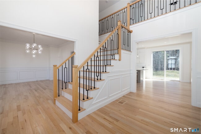 Photo - 112 Stallion Dr