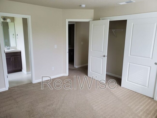 Photo - 16589 SW Blanton St