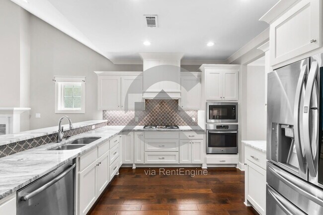 Photo - 123 Wildcreek Blvd