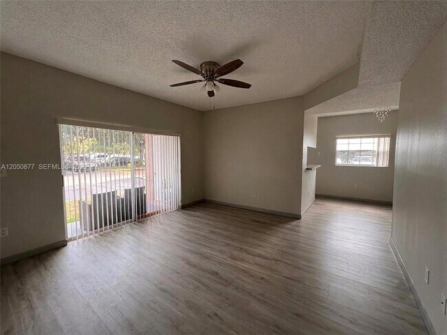 2451 NW 96th Terrace Unit 21B