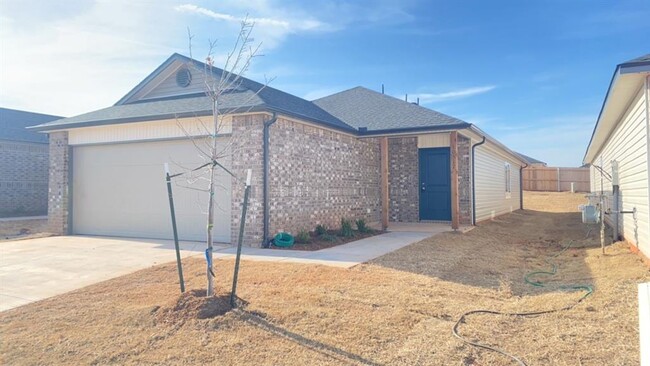 Photo - 10517 Baled Bermuda Rd House