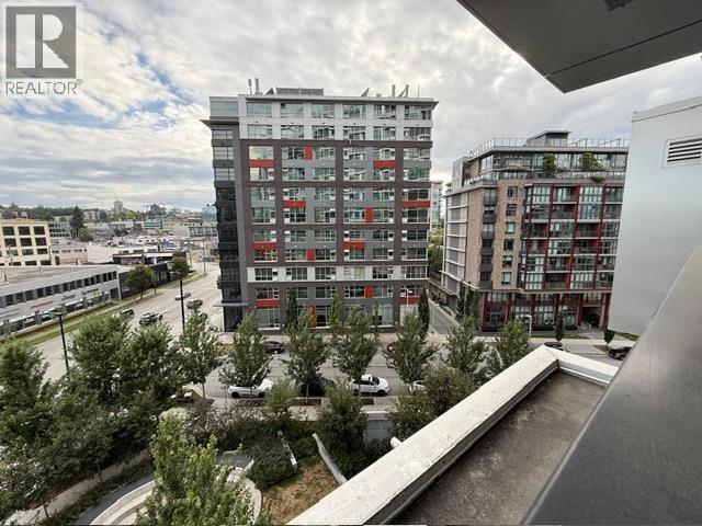 Photo - 1768 Cook St Unité 716