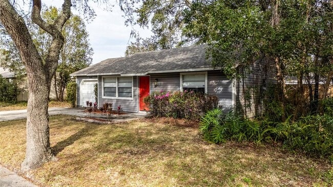 Photo - 245 Moonbeam Rd