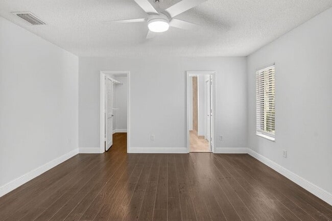 Photo - 4135 Bay Laurel Way