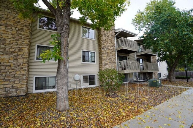 Building Photo - 381 S Ames St Unit E-307