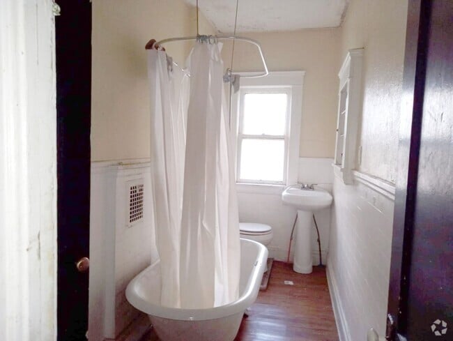 Building Photo - 13505 Marston Ave Unit 2 Rental