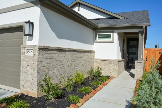 Photo - 18226 Norwood Groves Dr