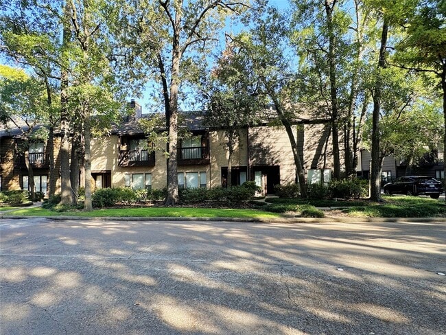 Photo - 11711 Memorial Dr Unidad 509