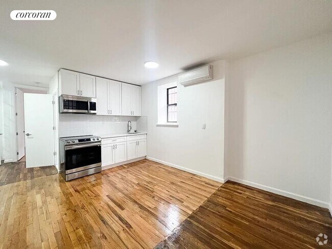 Building Photo - 310 Sumpter St Rental