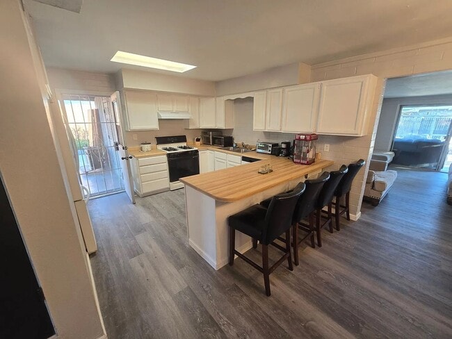 Photo - 6864 E Mary Dr