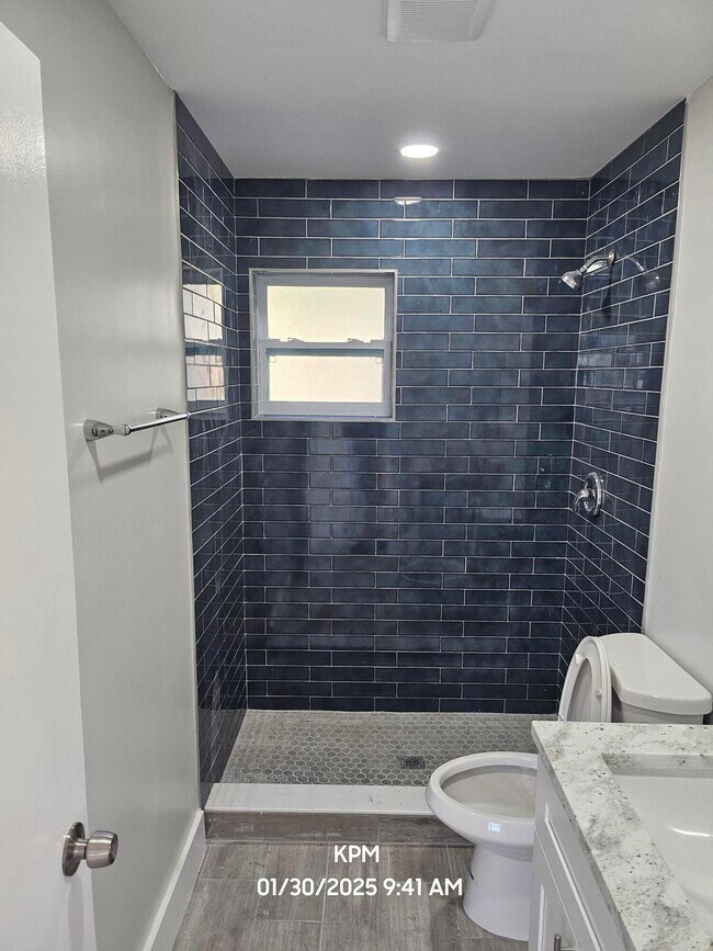 Photo - 1022 McIntosh St