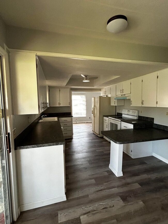 Building Photo - 8281 Sevigny Dr Unit 8281 Sevigny #2 Rental