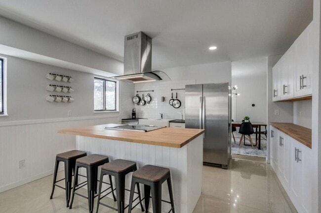 Photo - 13489 W Auburn Ave