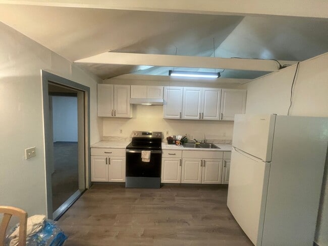 Photo - Cute Ranch style 3 bedroom home on an acre!