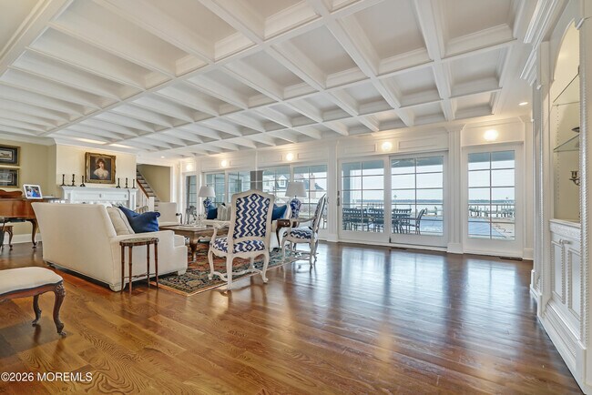 Photo - 1552 Runyon Ln