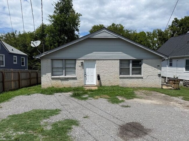 Photo - FOR RENT - 2 Bed Duplex in Madison! Large yard! Pets allowed!
