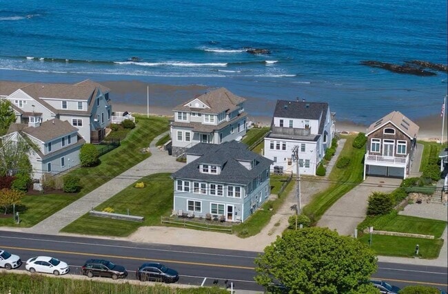 1300 Ocean Blvd Unit 3