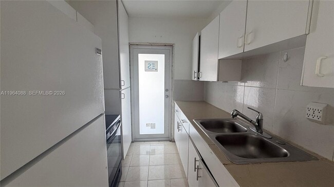 Photo - 7271 Gary Ave Unidad 25