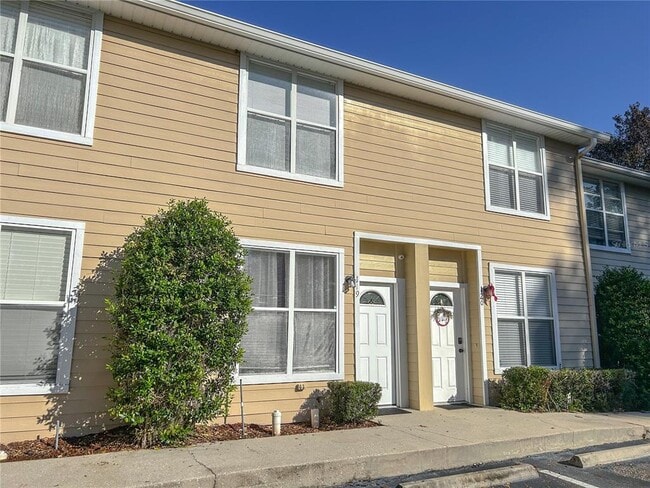 Building Photo - 3575 SW 30th Way