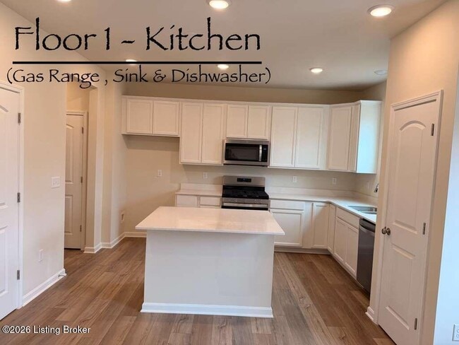 Photo - 2019 Lyndon Green Cir