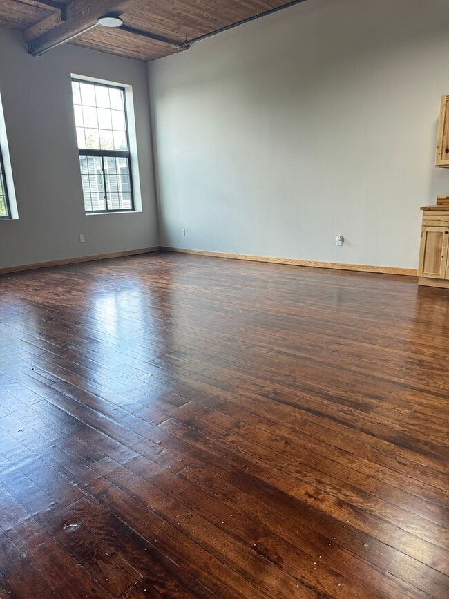 70 Webster St Unit 304