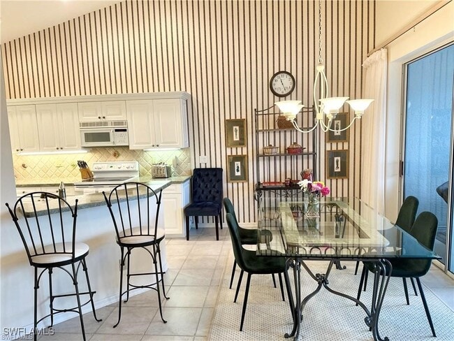 Photo - 27080 Lake Harbor Ct Unidad 202