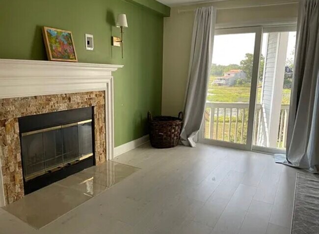 Photo - 1 Mansfield Grove Rd Unit 164