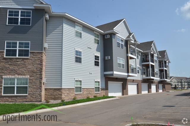 Edificio - Cypress Court