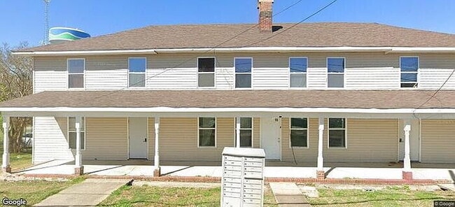 Building Photo - 505 Chiquola Ave