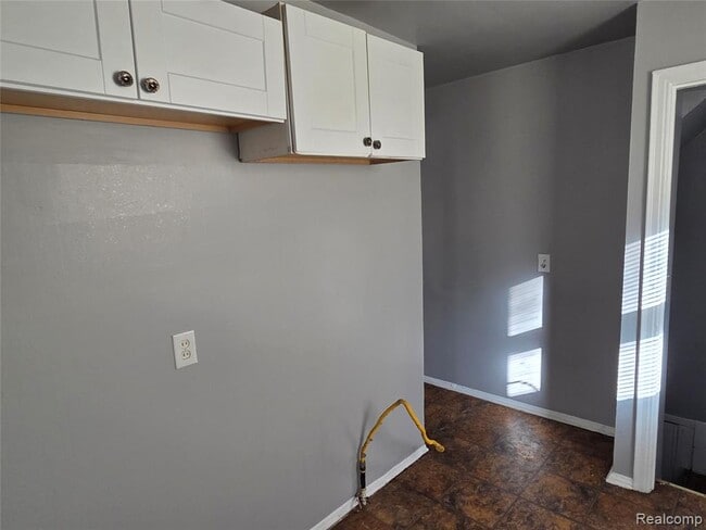 Photo - 19496 Braile St