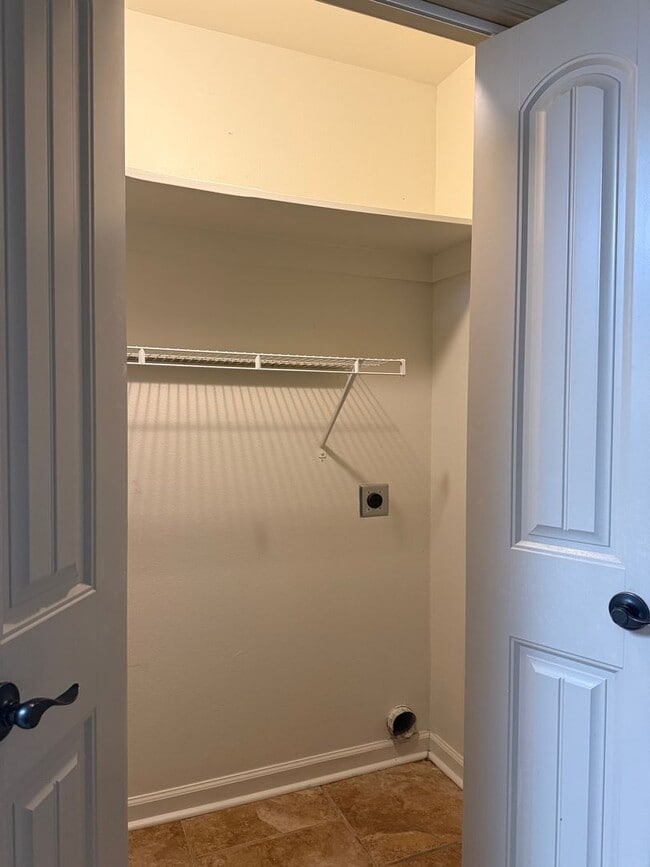 Photo - 6119 Stargate Cove