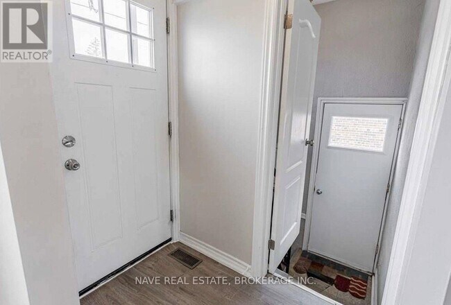 Photo - 19 Westchester Rd