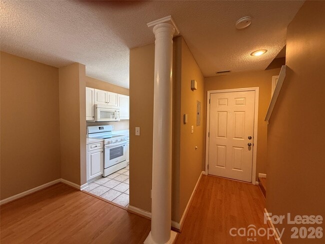 Photo - 17428 Tuscany Ln