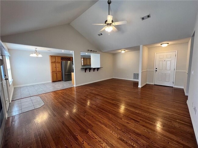 Photo - 1005 Zachary Dr