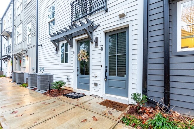 Photo - Gorgeous 1 Bed/1 Bath in Edgewood!