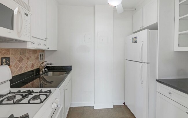 1021 Arlington Blvd Unit 918