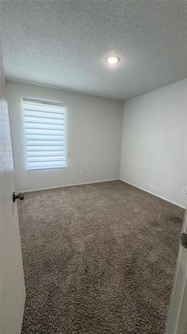 Photo - 701 E Kirnwood Dr