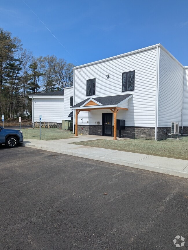 Building Photo - The Residences at Crescent Commons Rental