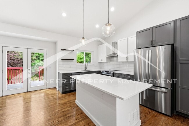 Photo - Spacious Home with Washer/Dryer and Central AC