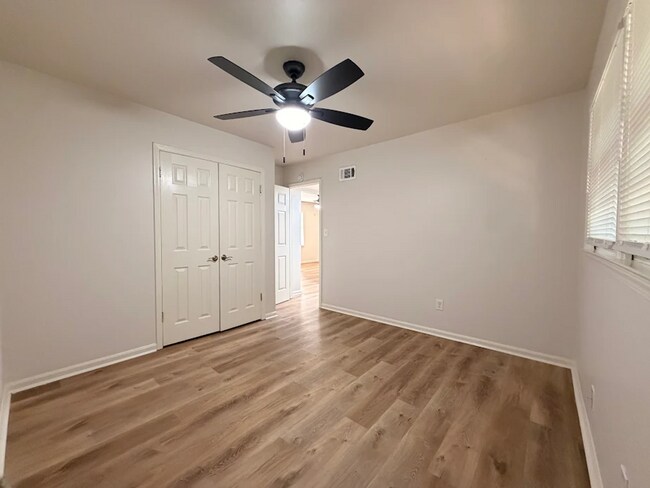 Photo - 1329 Watts Rd Unit 1329 Watts Rd - A