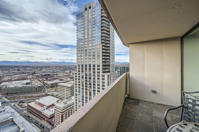 Photo - Downtown Denver Furnished 1 BDR w/ Rooftop Pool