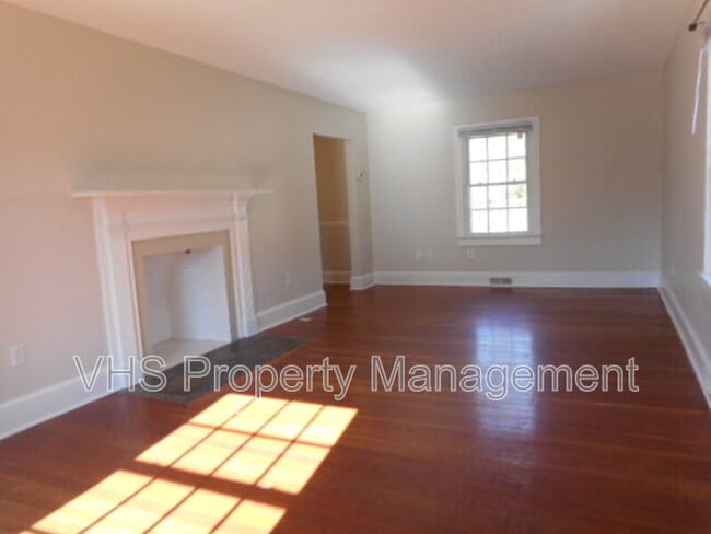 Photo - 815 Bright St