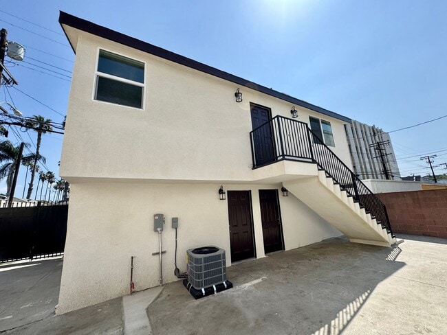 Photo - All New Large Home like ADU in the Leimert Park area Unit 3212 1/2 W 43rd Pl ACTIVE