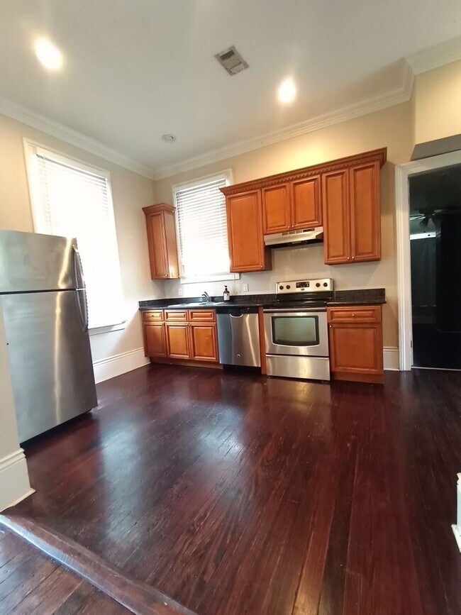 Photo - 121 N St Patrick St Unit 121-B